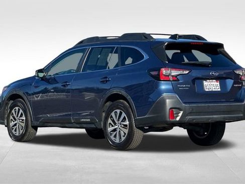 Used 2020 Subaru Outback Premium AWD/4WD image 6