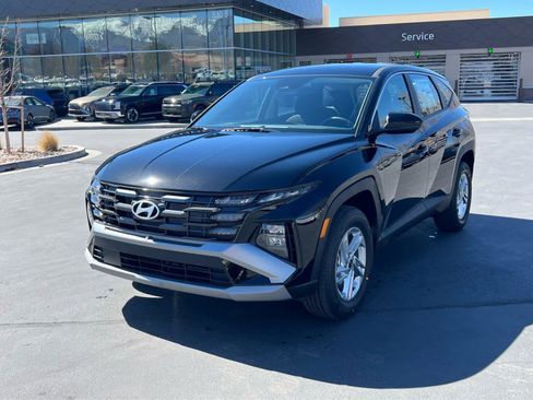 New 2026 Hyundai Tucson SE AWD/4WD image 2