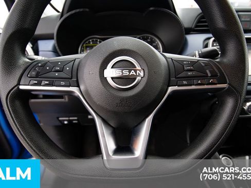 Used 2023 Nissan Versa SV image 19