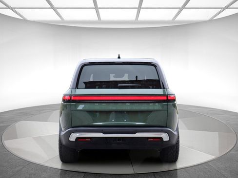 Used 2023 Rivian R1S Adventure image 7