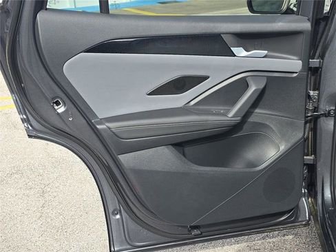 New 2026 Volkswagen Tiguan SE R-Line image 10