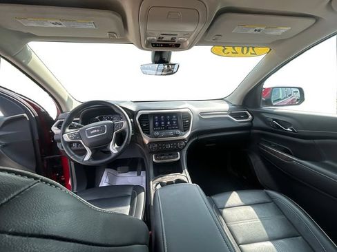 Used 2023 GMC Acadia Denali w/ Denali Ultimate Package AWD/4WD image 22