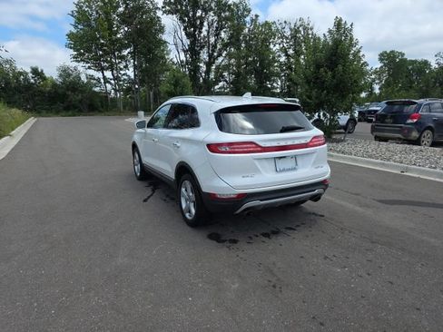 Used 2017 Lincoln MKC Premiere AWD/4WD image 5