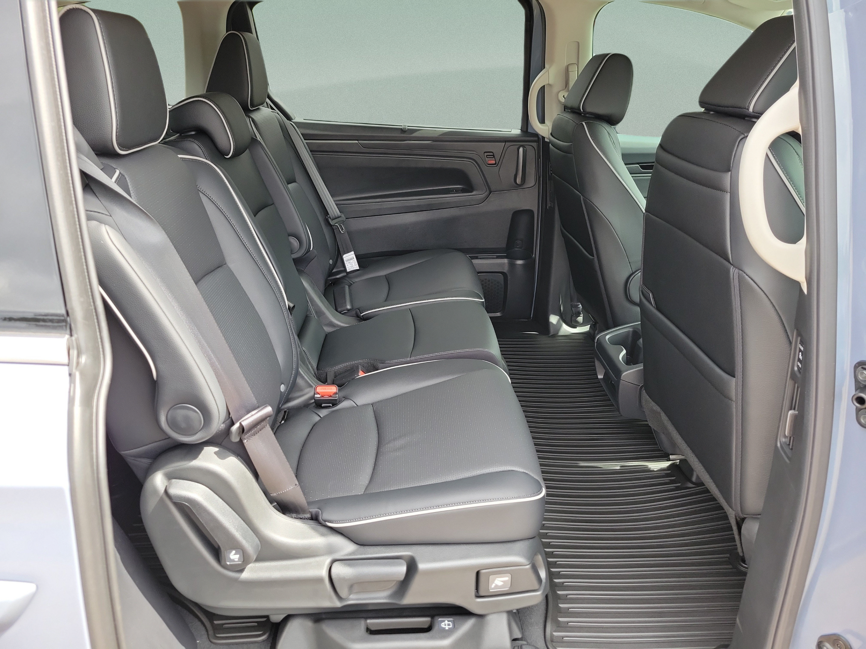 New 2027 Honda Odyssey Elite image 10