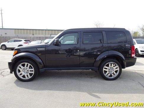 Used 2010 Dodge Nitro Heat AWD/4WD image 5
