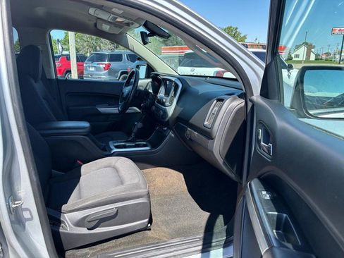 Used 2019 Chevrolet Colorado LT RWD image 14