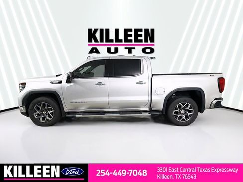 Used 2022 GMC Sierra 1500 SLT image 4