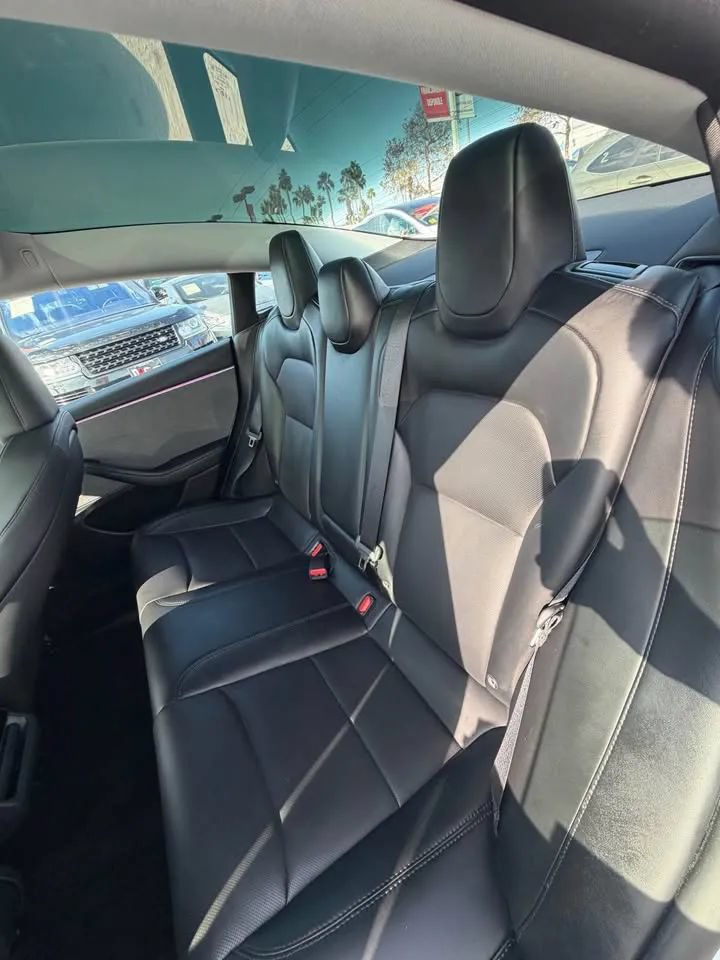 Used 2025 Tesla Model 3 Long Range RWD image 8