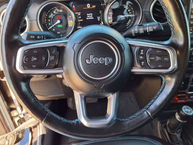 Used 2021 Jeep Wrangler Unlimited Rubicon 4xe w/ Cold Weather Group AWD/4WD image 22