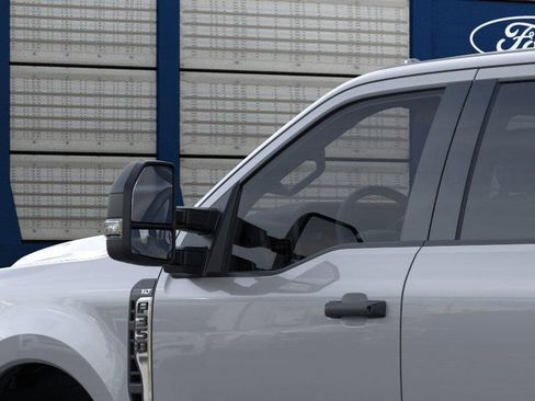 New 2026 Ford F350 XLT image 43