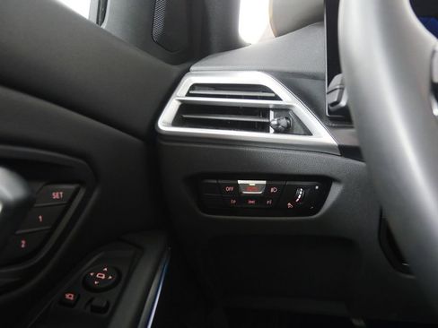 Certified 2025 BMW 330i 330i image 21