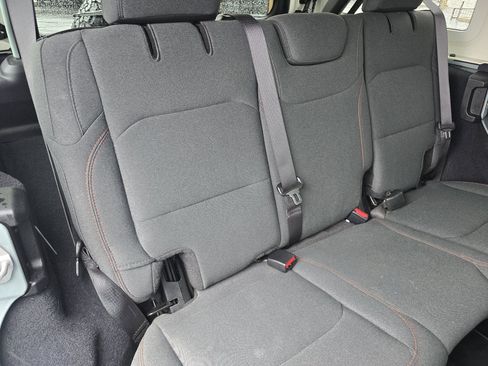 Used 2024 Jeep Wrangler Unlimited Rubicon w/ Safety Group image 31