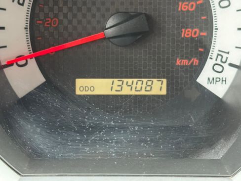 Used 2015 Toyota Tacoma 4x4 Double Cab w/ TRD Sport Package image 26