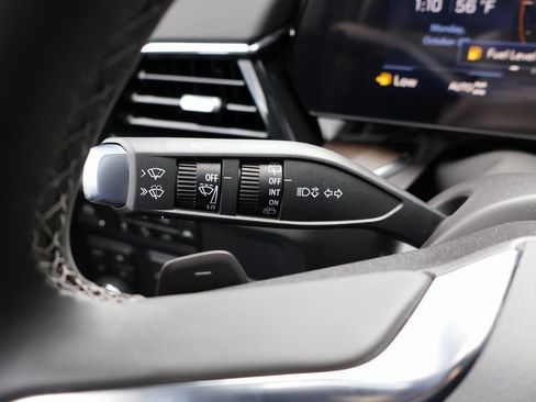 New 2026 Chevrolet Tahoe Premier image 18