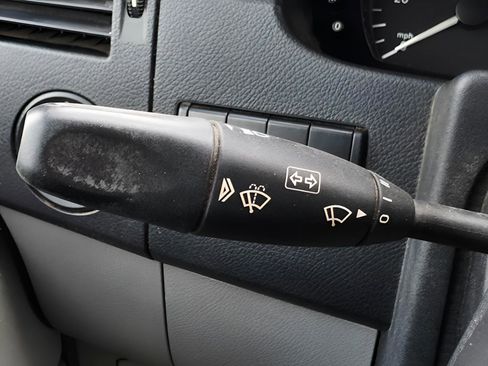 Used 2008 Freightliner Sprinter 3500 image 20