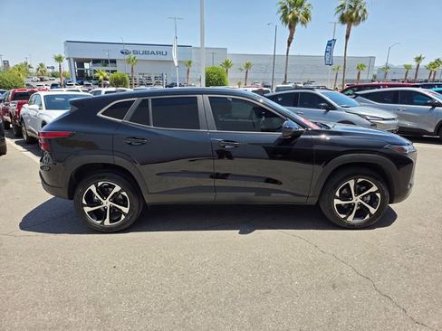 Certified 2024 Chevrolet Trax RS w/ Driver Confidence Package FWD image 7
