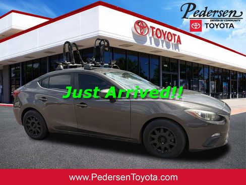 Used 2014 MAZDA MAZDA3 i Grand Touring FWD image 1