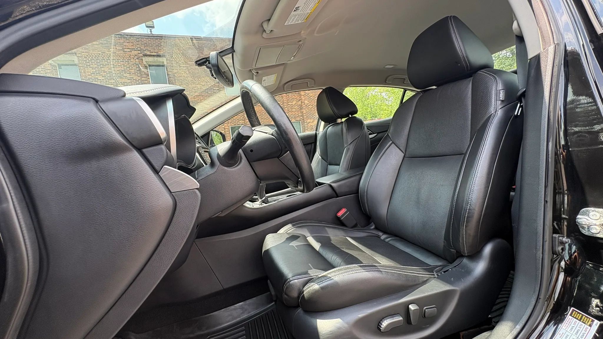 Used 2017 Nissan Maxima 3.5 SV FWD image 2