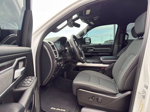 Used 2022 RAM 1500 Big Horn image 12
