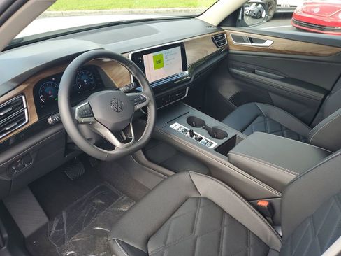 New 2026 Volkswagen Atlas SE image 21