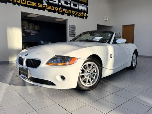 Used 2003 BMW Z4 2.5i image 2