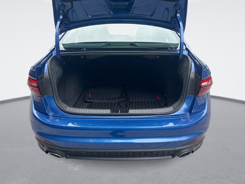 Used 2024 Volkswagen Jetta GLI 40th Anniversary Edition FWD image 20