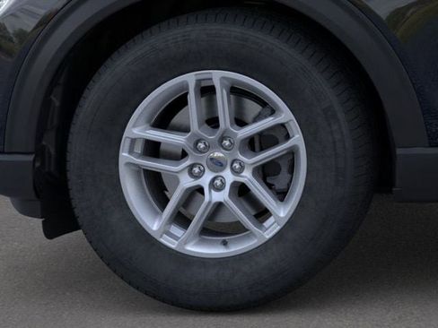 New 2026 Ford Explorer Active image 19