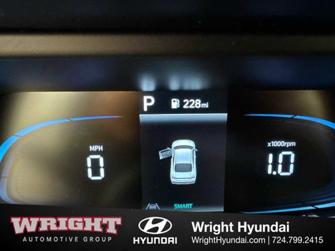 Certified 2025 Hyundai Elantra Sport FWD image 24