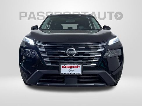 Certified 2024 Nissan Rogue SV w/ SV Premium Package AWD/4WD image 2