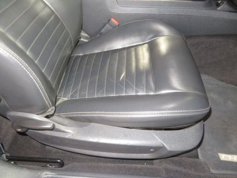 Used 2010 Dodge Challenger R/T RWD image 23