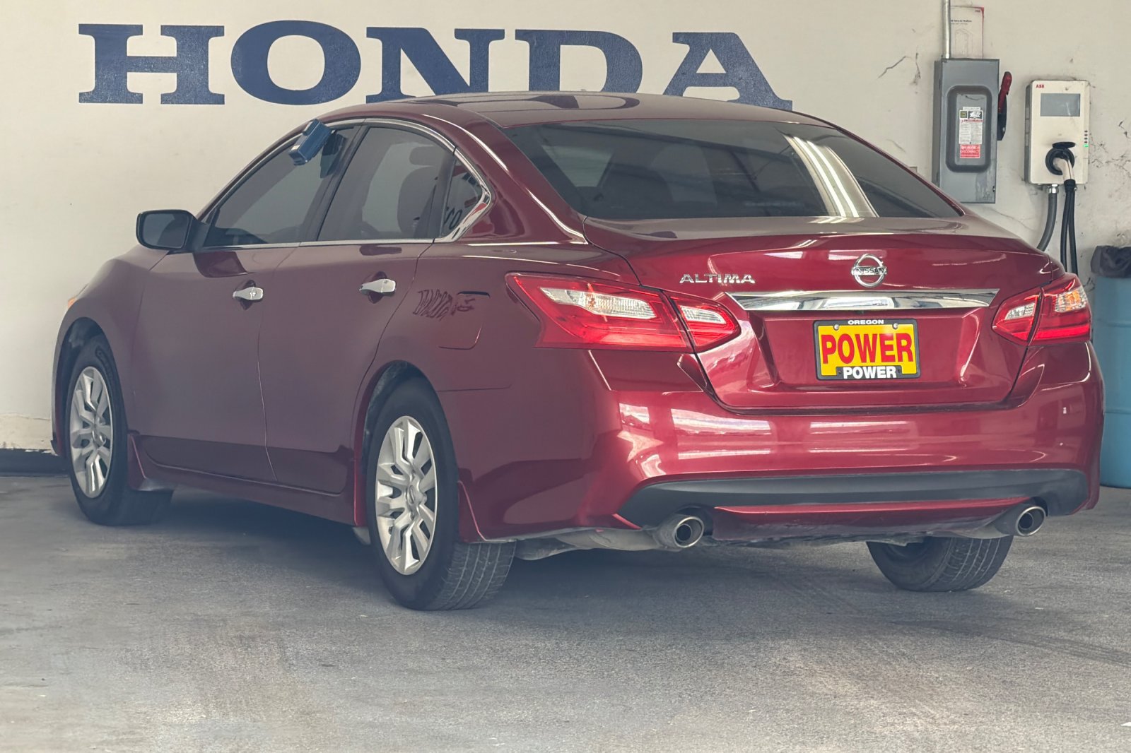 Used 2017 Nissan Altima 2.5 S w/ Power Driver Seat Package FWD image 5