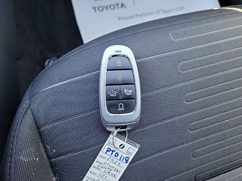 Used 2024 Hyundai Santa Cruz SEL w/ Activity Package image 35