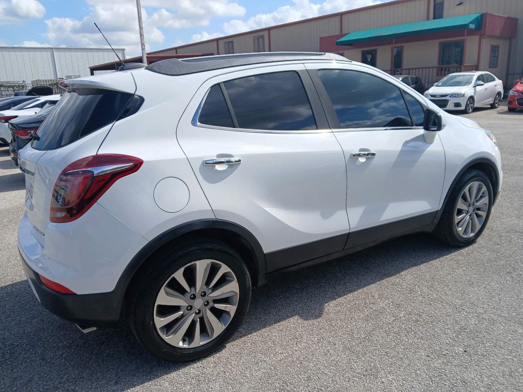Used 2017 Buick Encore Preferred FWD image 5