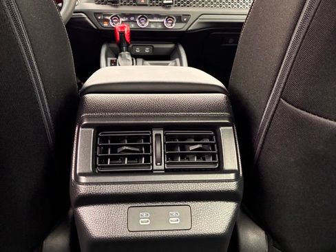 Used 2025 Honda Accord SE image 15