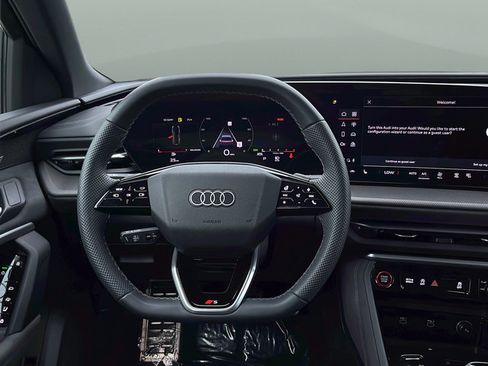Used 2025 Audi SQ5 Premium Plus w/ Premium Plus Package AWD/4WD image 10