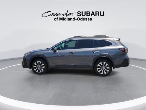 Used 2025 Subaru Outback Touring XT AWD/4WD image 5