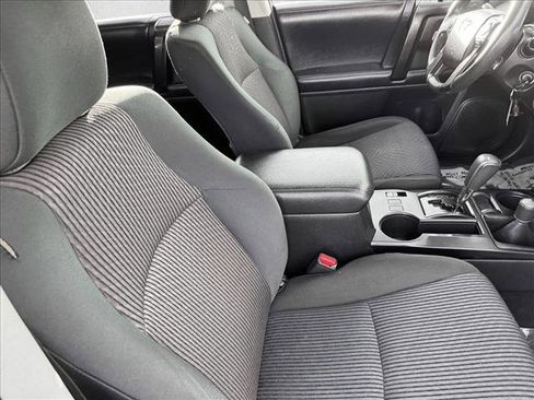 Used 2015 Toyota 4Runner Trail image 19
