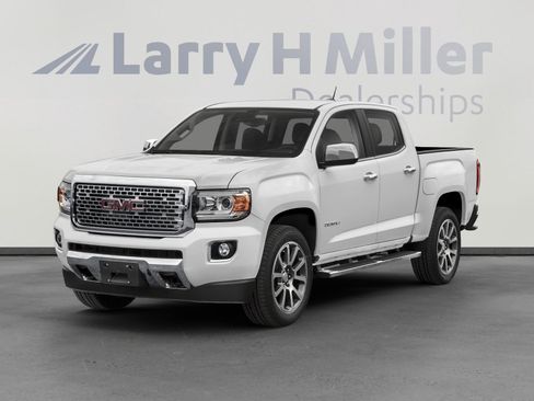 Used 2018 GMC Canyon Denali image 1
