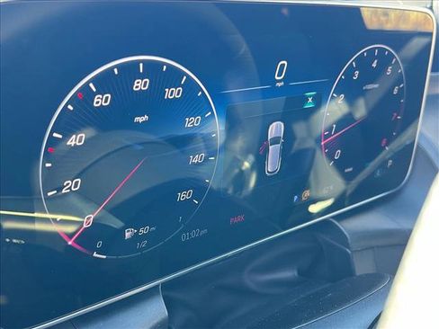 New 2026 Mercedes-Benz GLC 300 4MATIC image 11