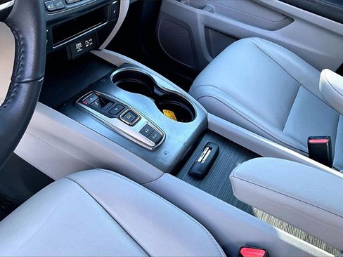 Used 2022 Honda Pilot EX-L image 10