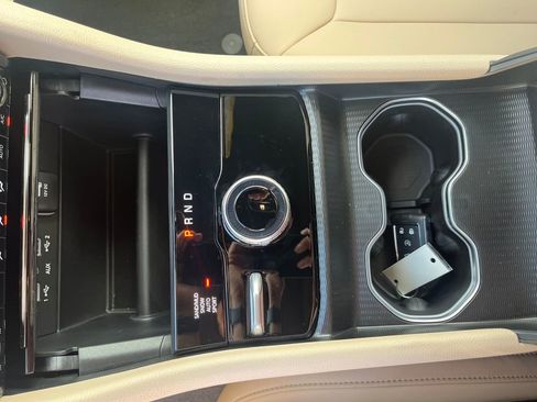 New 2025 Jeep Grand Cherokee Limited image 26