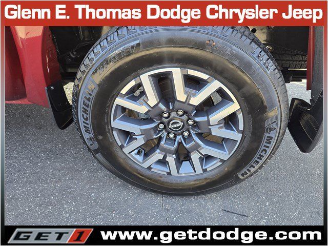 Used 2024 Nissan Frontier SL RWD image 35