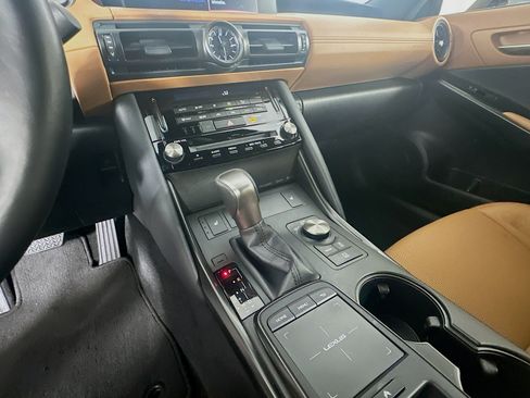 Used 2025 Lexus IS 350 F Sport RWD image 24
