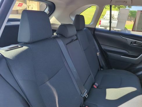 Certified 2025 Toyota RAV4 LE FWD image 28