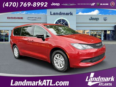 New 2025 Chrysler Voyager LX