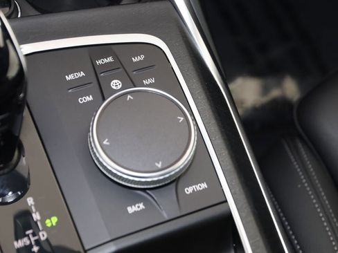 Used 2023 BMW 430i xDrive Convertible w/ Premium Package image 36