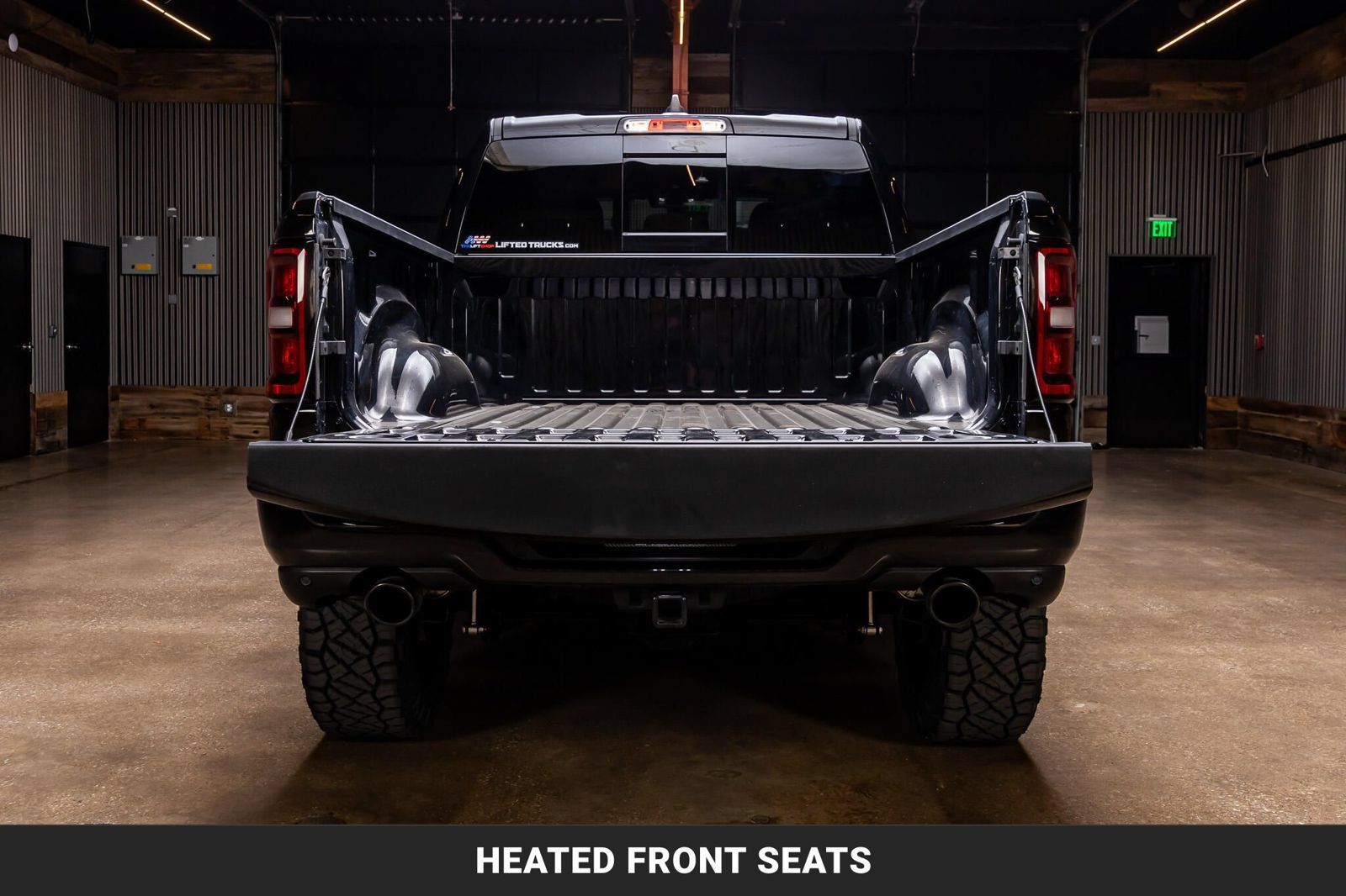 Used 2025 RAM 1500 Big Horn AWD/4WD image 9