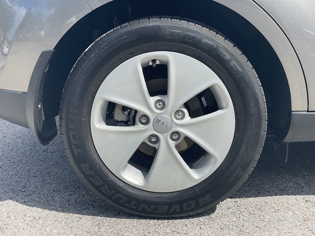 Used 2016 Kia Soul FWD image 33