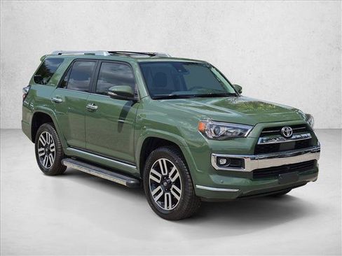 Used 2022 Toyota 4Runner Limited AWD/4WD image 3