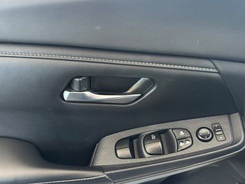 Used 2022 Nissan Sentra SV image 10